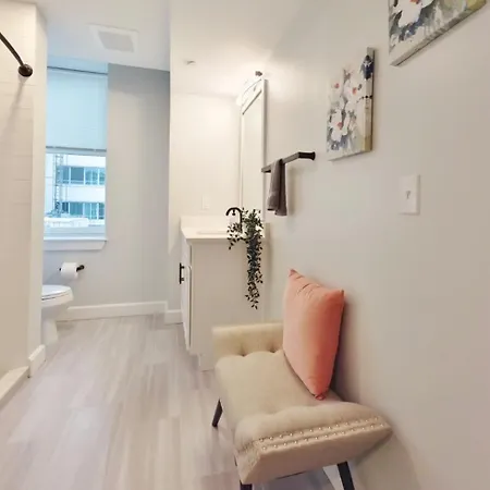 Fun Cozy Apts - 1 25 Mile Walk To Tiaa Bnk Fld Jacksonville Exterior photo