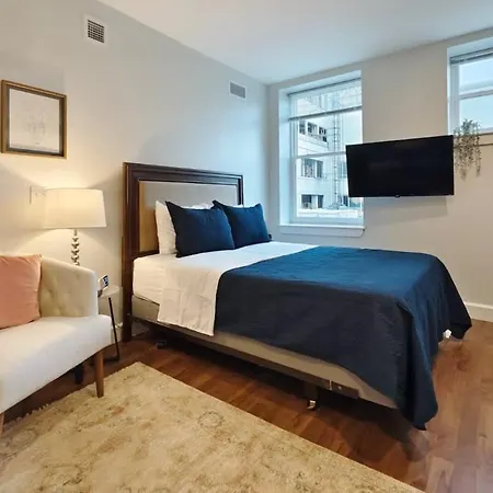 Fun Cozy Apts - 1 25 Mile Walk To Tiaa Bnk Fld Jacksonville Exterior photo